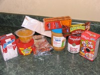Food for kids food items in a typical weekend bag 